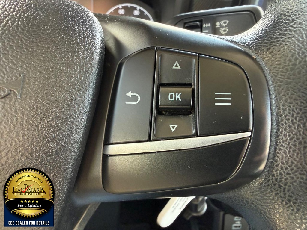 Ford Maverick Vehicle Full-screen Gallery Image 11