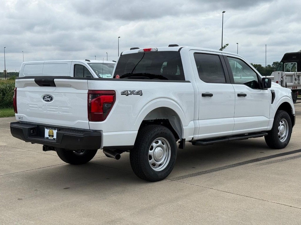 Ford F-150 Vehicle Full-screen Gallery Image 5