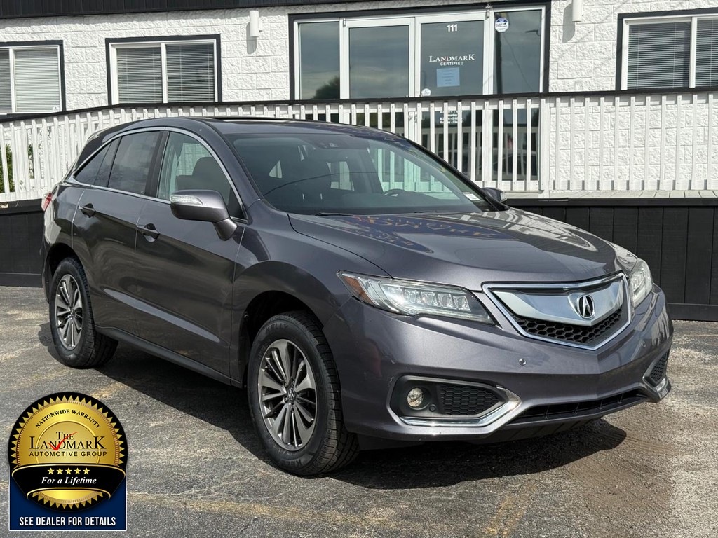 Acura RDX Vehicle Full-screen Gallery Image 3