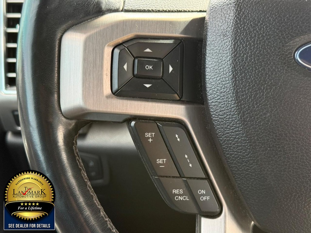 Ford F-150 Vehicle Full-screen Gallery Image 10