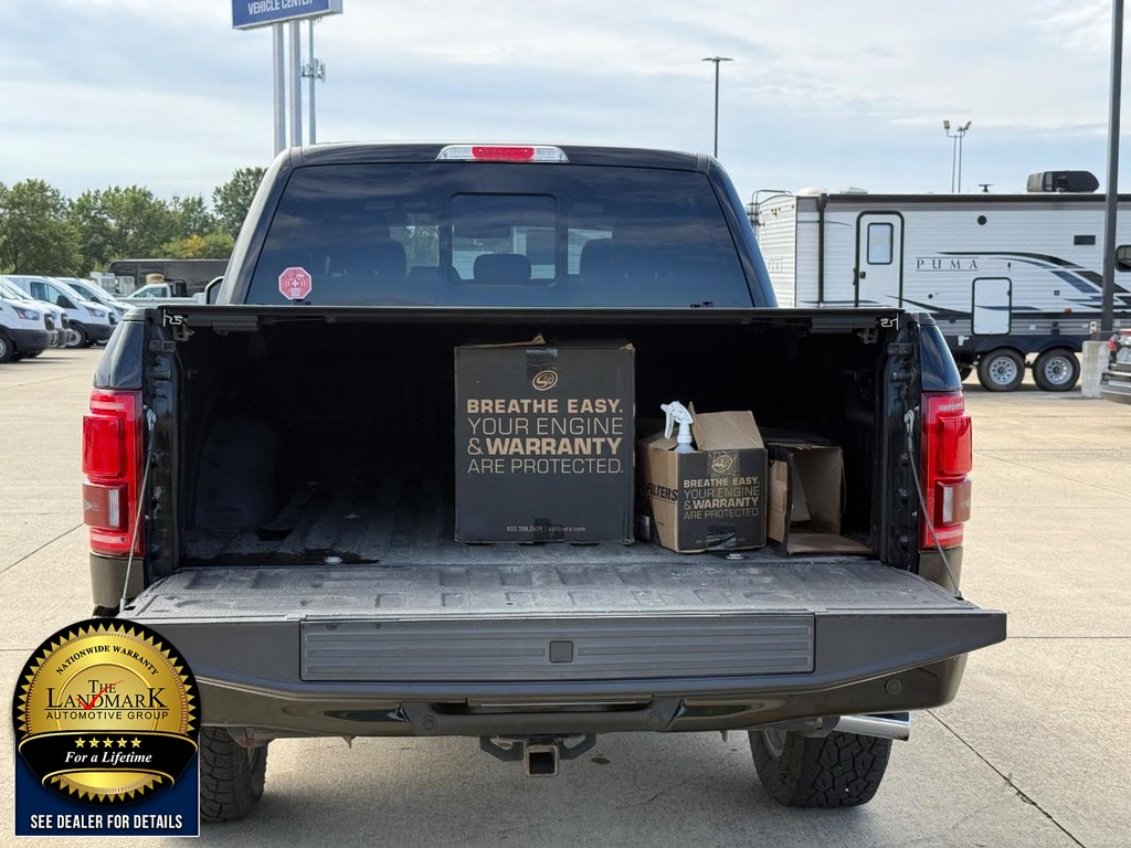 Ford F-150 Vehicle Full-screen Gallery Image 22