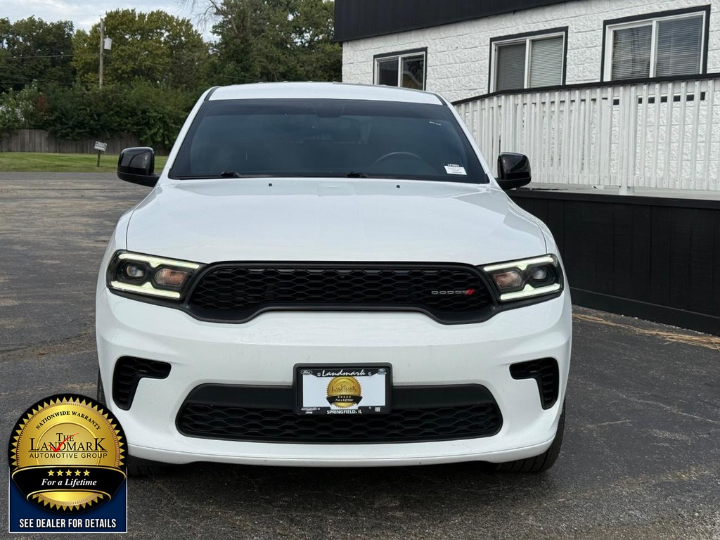 Dodge Durango Vehicle Full-screen Gallery Image 2