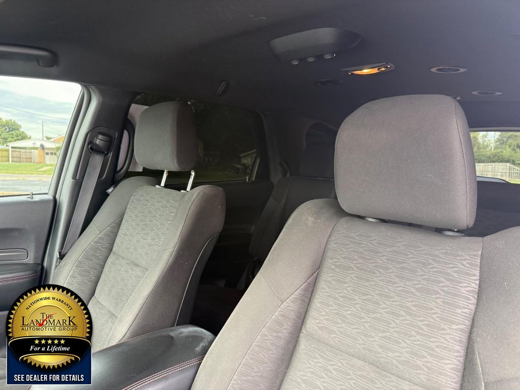 Dodge Durango Vehicle Full-screen Gallery Image 9