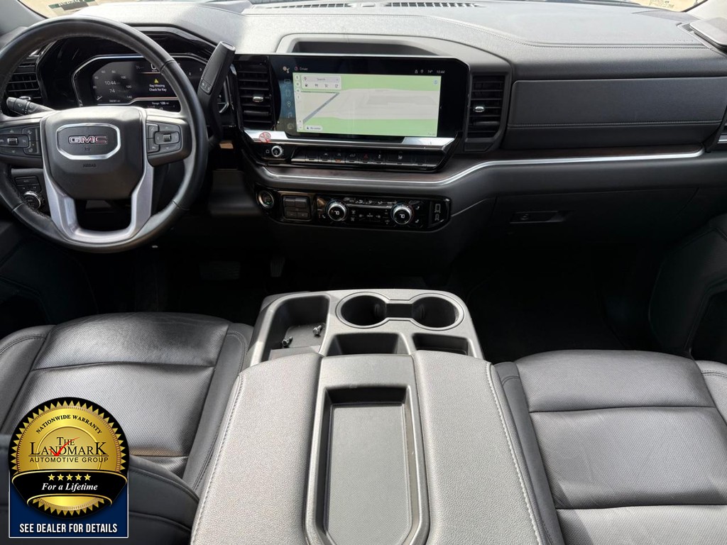 GMC Sierra 1500 Vehicle Full-screen Gallery Image 18