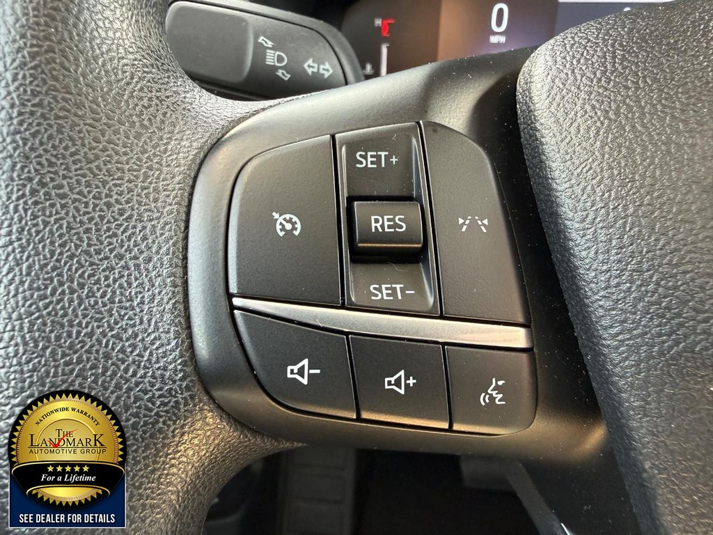 Ford Escape Vehicle Full-screen Gallery Image 10