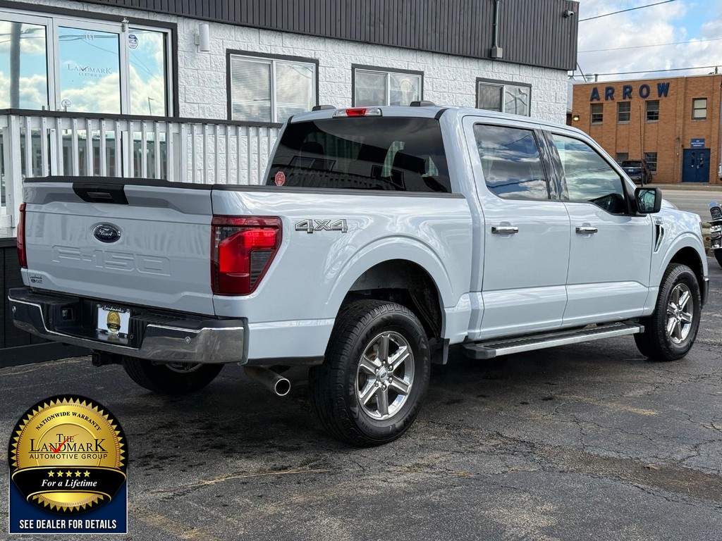 Ford F-150 Vehicle Full-screen Gallery Image 5
