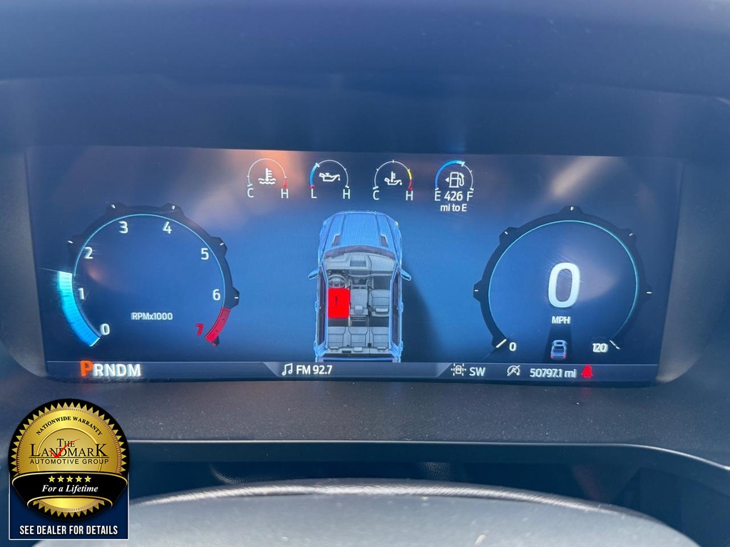 Ford F-150 Vehicle Full-screen Gallery Image 12
