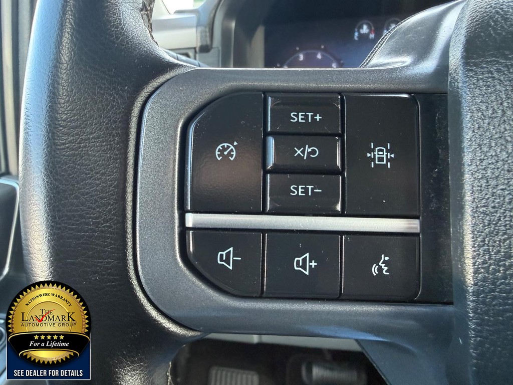 Ford F-150 Vehicle Full-screen Gallery Image 10