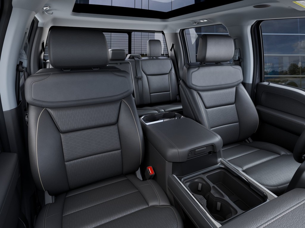Ford F-250SD Vehicle Full-screen Gallery Image 10