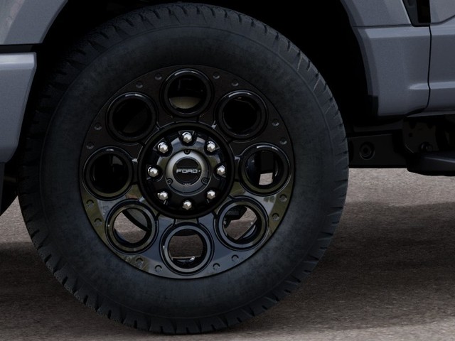 Ford F-250SD Vehicle Full-screen Gallery Image 19