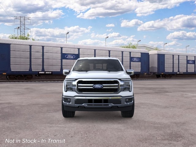 Ford F-150 Vehicle Full-screen Gallery Image 6