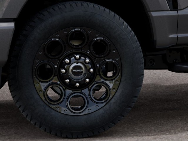 Ford F-250SD Vehicle Full-screen Gallery Image 19