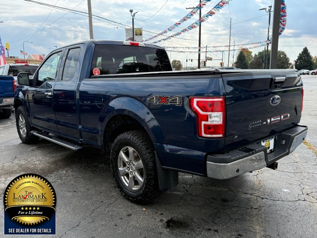Ford F-150 Vehicle Full-screen Gallery Image 7