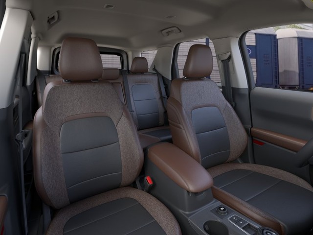 Ford Bronco Sport Vehicle Full-screen Gallery Image 10