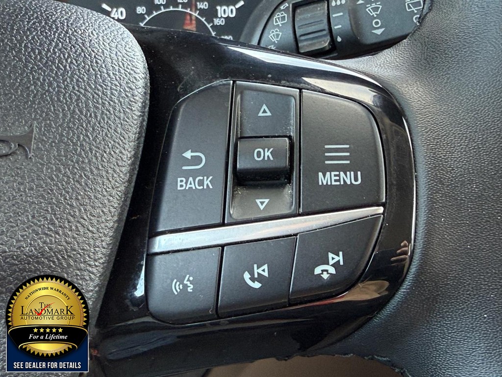Ford Escape Vehicle Full-screen Gallery Image 11