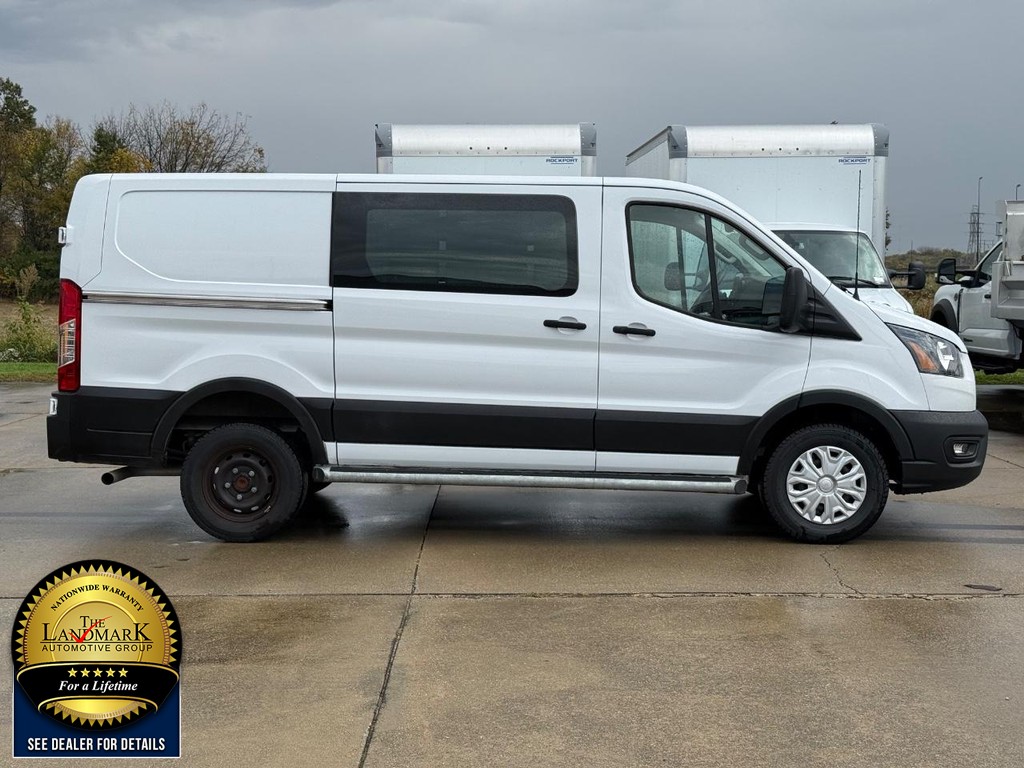Ford Transit Cargo Van Vehicle Full-screen Gallery Image 4