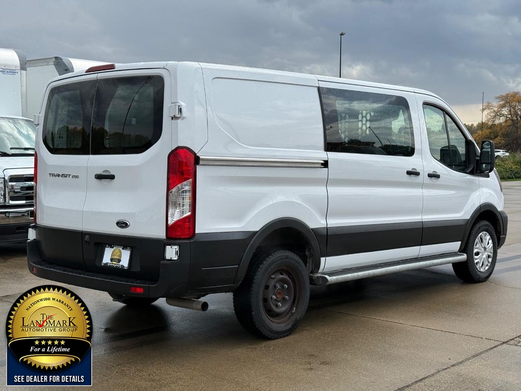 Ford Transit Cargo Van Vehicle Full-screen Gallery Image 5