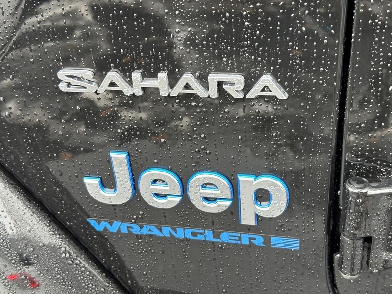 2024 Jeep Wrangler 4xe Sahara 5