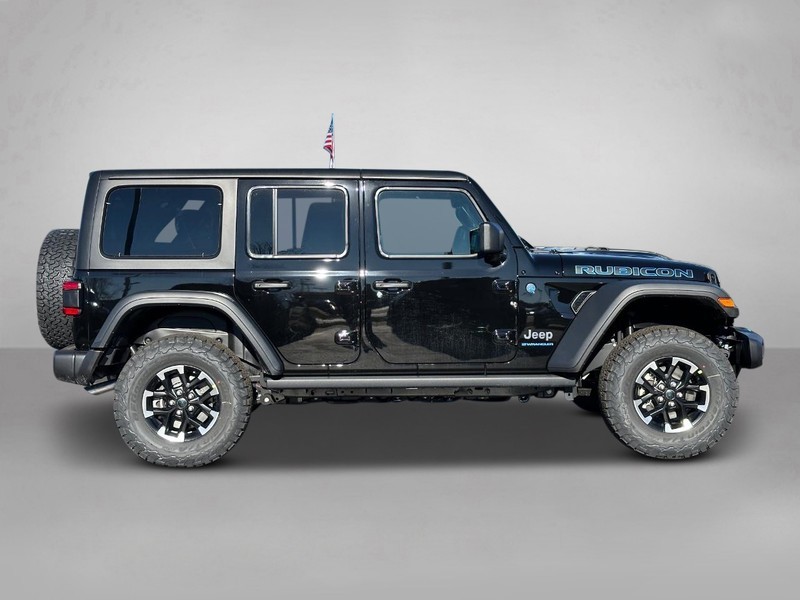 2024 Jeep Wrangler 4xe Rubicon 2