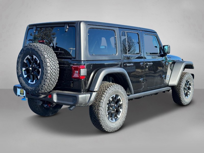 2024 Jeep Wrangler 4xe Rubicon 3