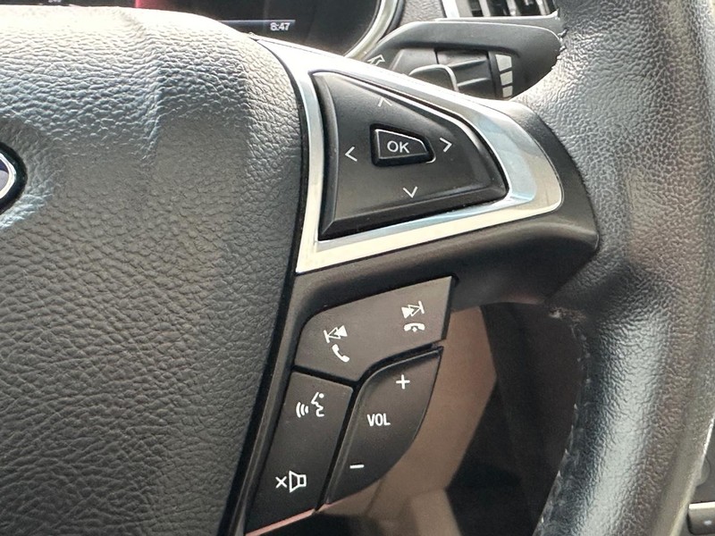 2015 Ford Edge Titanium AWD photo