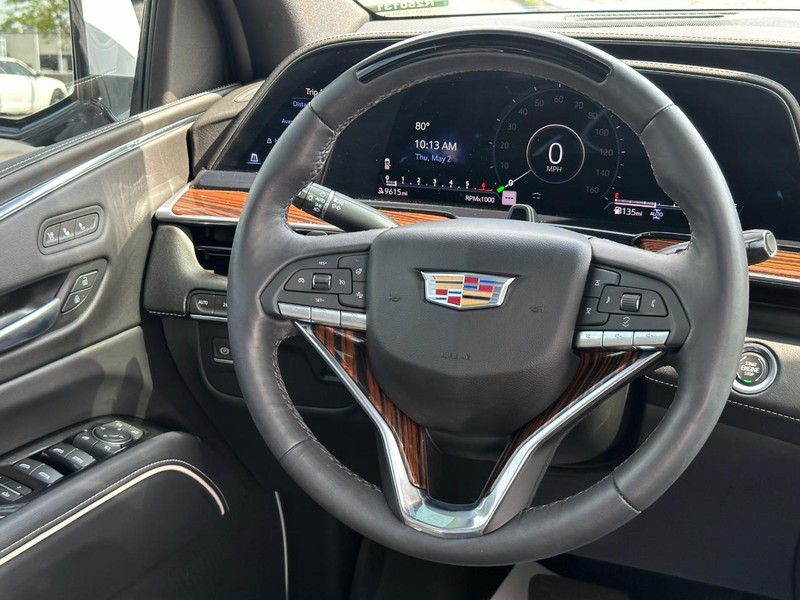 2023 Cadillac Escalade Premium Luxury 15