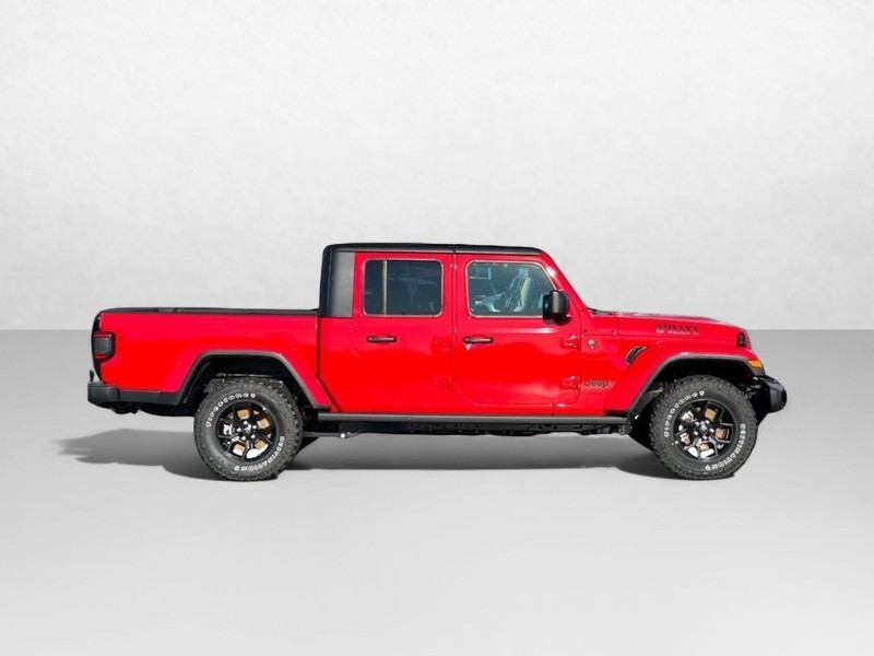 2024 Jeep Gladiator Willys 2