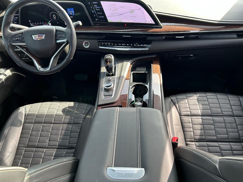 2021 Cadillac Escalade ESV Sport Platinum 21