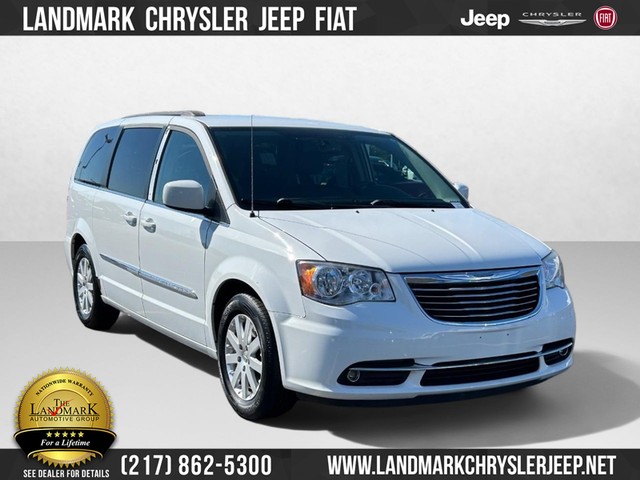 Chrysler Town & Country Touring - Springfield IL