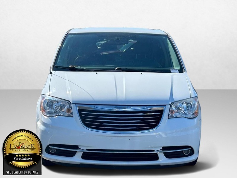 2014 Chrysler Town & Country Touring 4