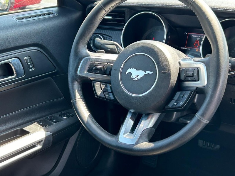 2017 Ford Mustang V6 17