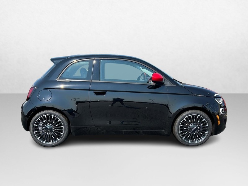 2024 FIAT 500e INSPI(RED) 2