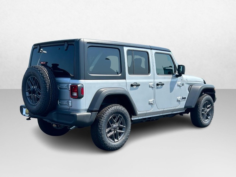 2024 Jeep Wrangler Sport S 3