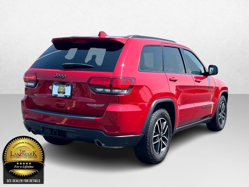 2021 Jeep Grand Cherokee 4WD Trailhawk 3