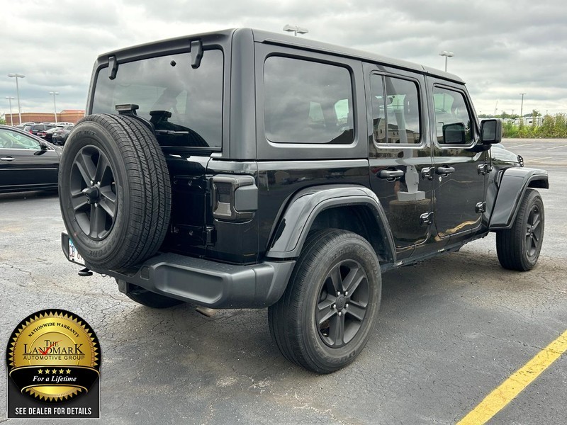 2019 Jeep Wrangler Unlimited Sahara 3