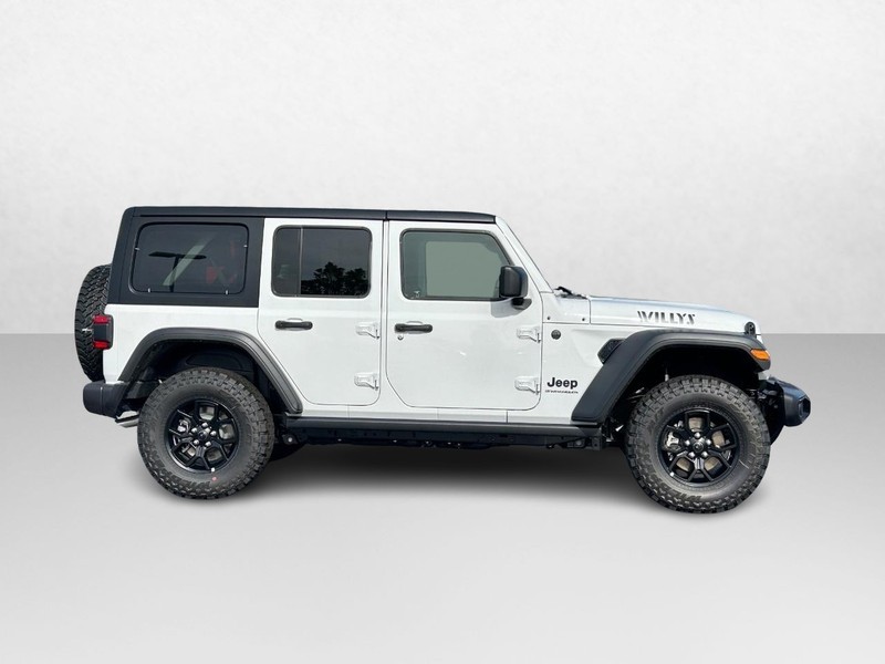 2024 Jeep Wrangler Willys 2