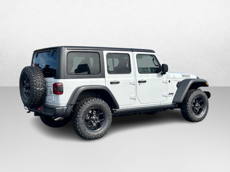 2024 Jeep Wrangler Willys 3