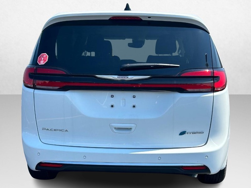 2024 Chrysler Pacifica Hybrid Select 7