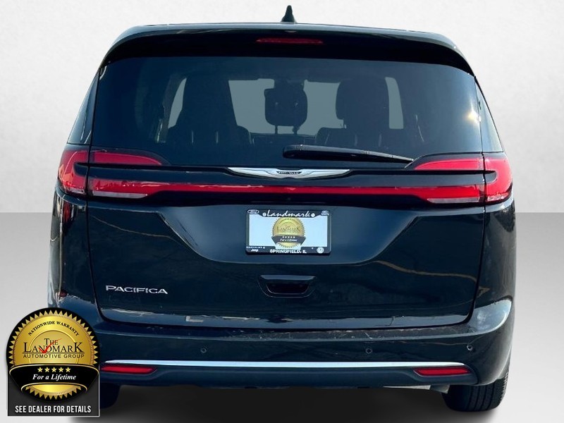 2023 Chrysler Pacifica Touring L 7