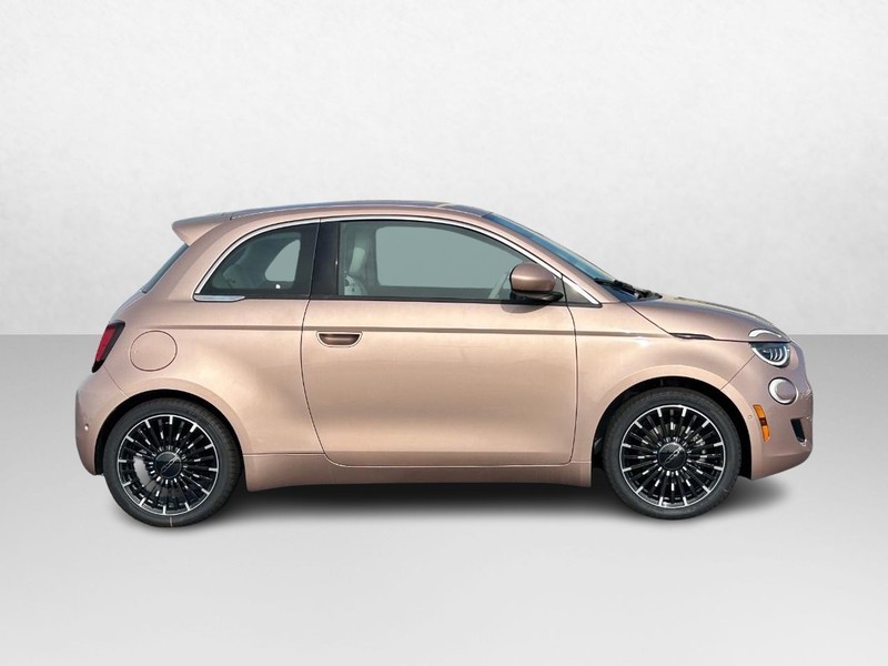 2024 FIAT 500e Beauty 2