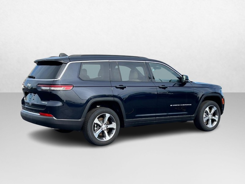 2024 Jeep Grand Cherokee L Limited 3