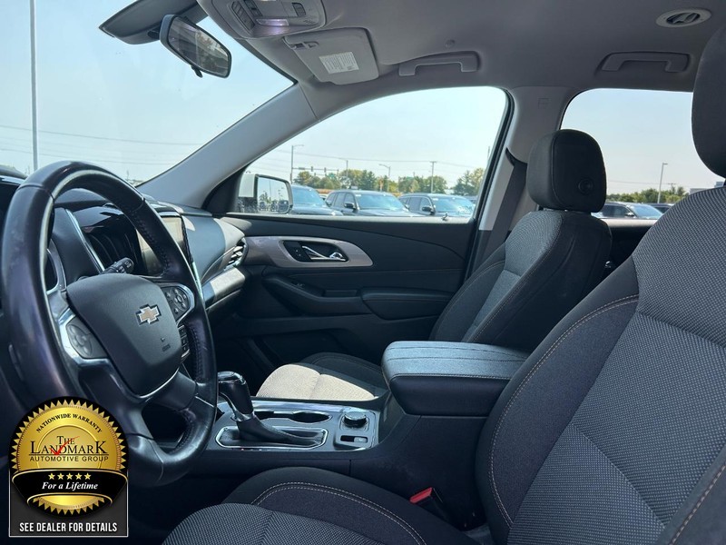 2019 Chevrolet Traverse LT Cloth 9