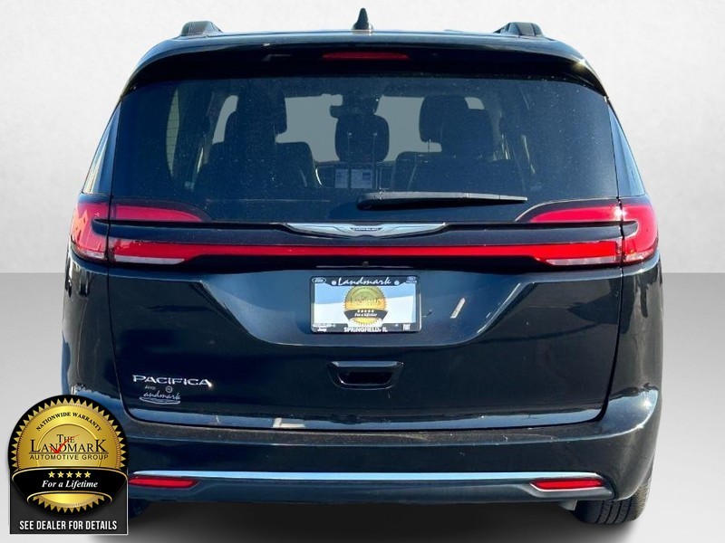 2022 Chrysler Pacifica Touring L 7