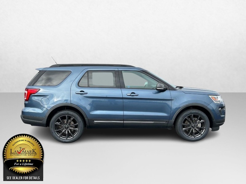 2019 Ford Explorer XLT 2