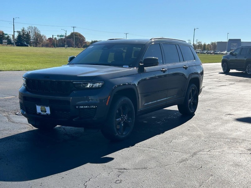 2025 Jeep Grand Cherokee L Limited 5