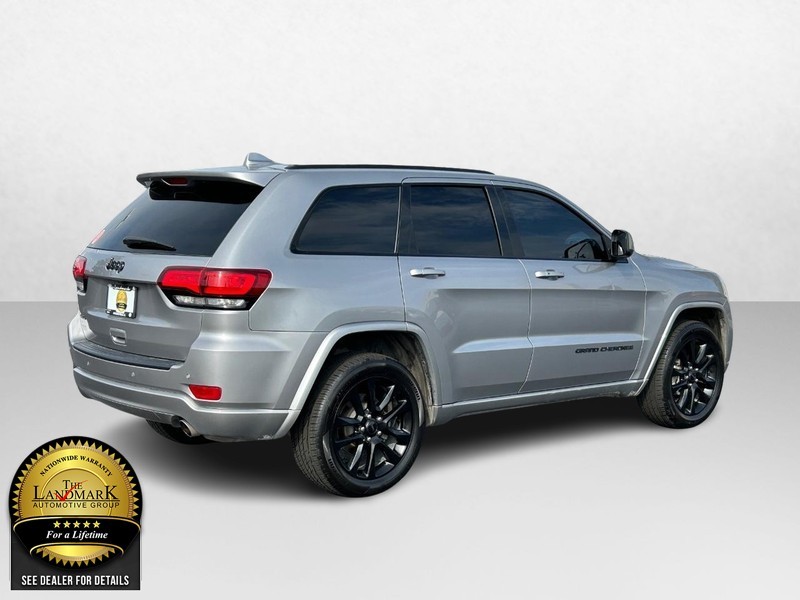 2020 Jeep Grand Cherokee 4WD Altitude 3