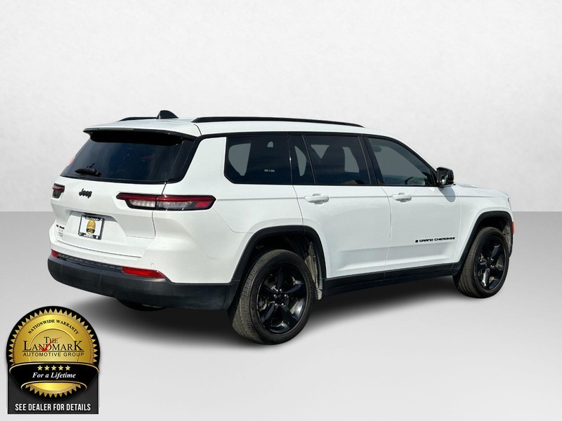 2023 Jeep Grand Cherokee L 4WD Altitude 3