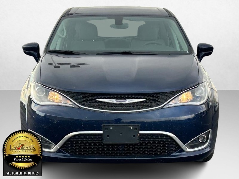 2020 Chrysler Pacifica Touring 4