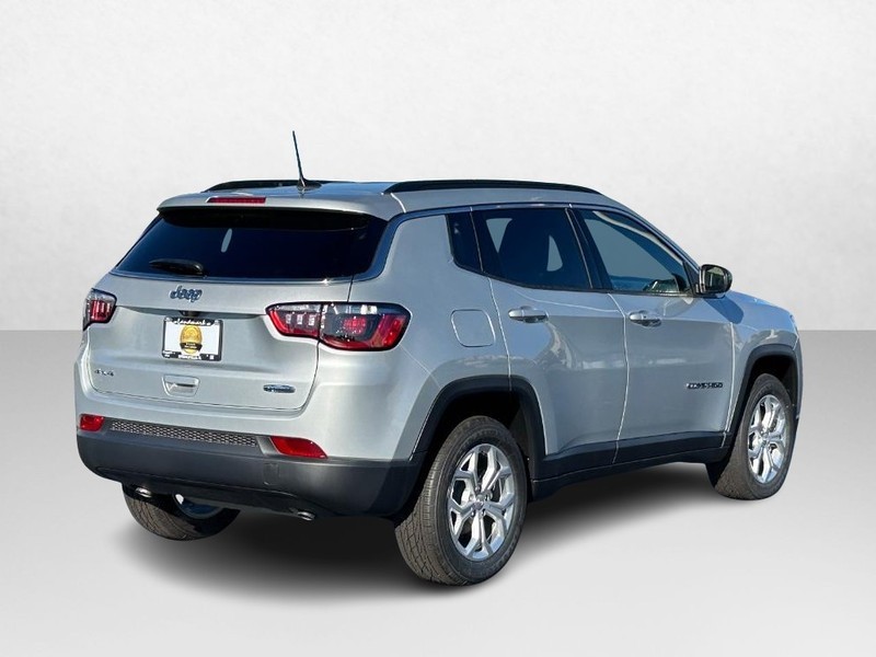 2024 Jeep Compass Latitude 3