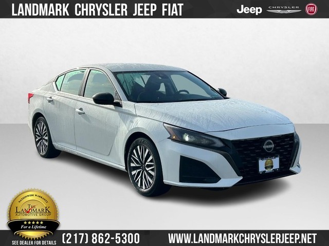 2024 Nissan Altima 2.5 SV at Landmark Chrysler Jeep Fiat in Springfield IL